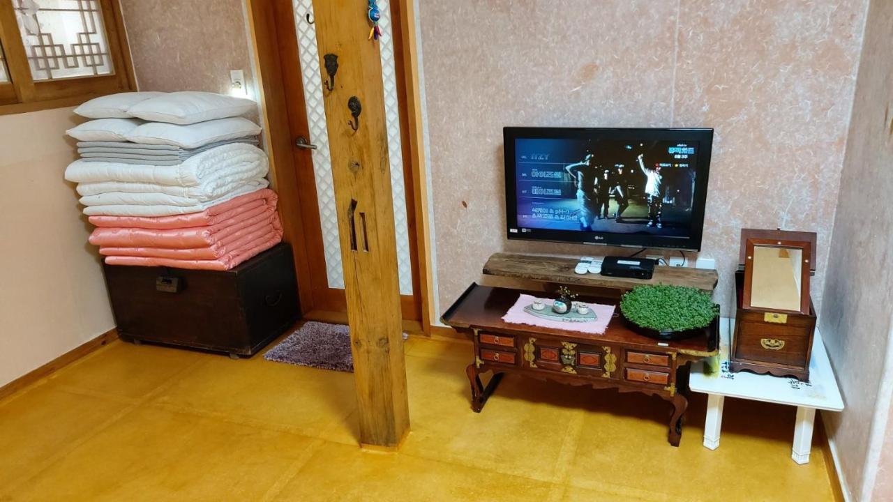 The Blue Cradle Otel Jeonju Dış mekan fotoğraf