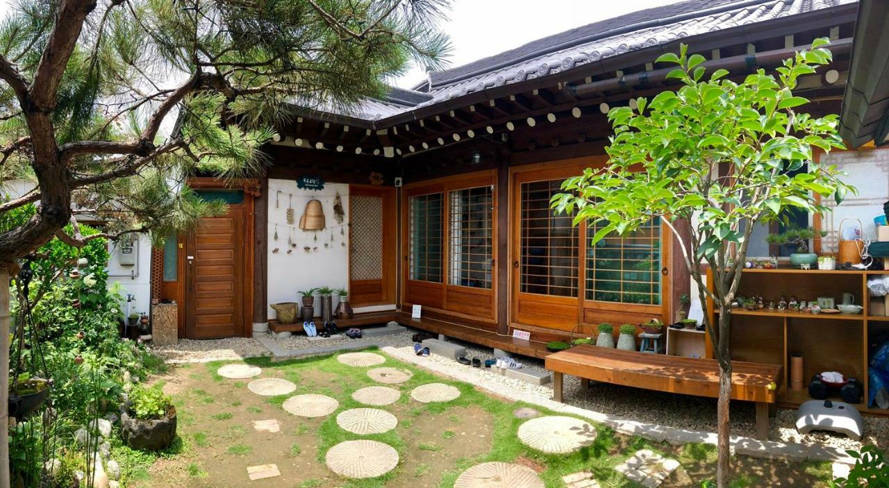 The Blue Cradle Otel Jeonju Dış mekan fotoğraf